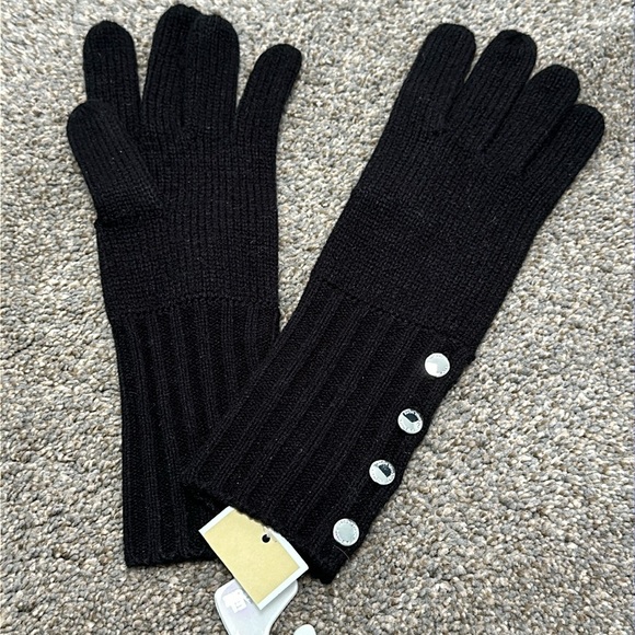 NWT Long Michael Kors Womans Black Ribbed Button-Up Knit Gloves - Picture 1 of 6